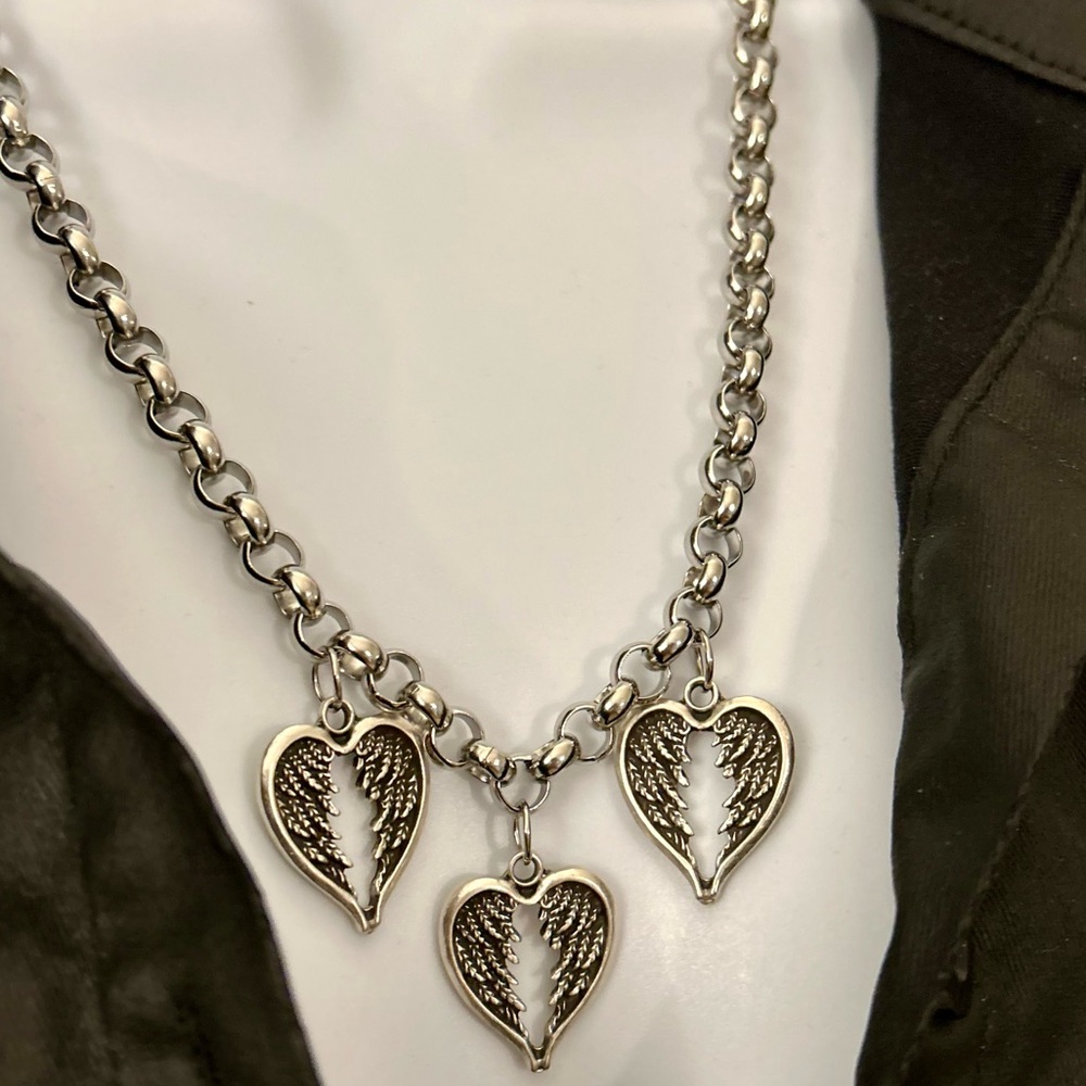 Heart charms necklace stainless steel rolo chain 22” long, hearts pendants 1”